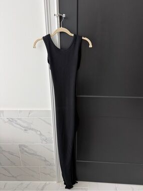 by the way. Black Sleeveless Maxi Dress